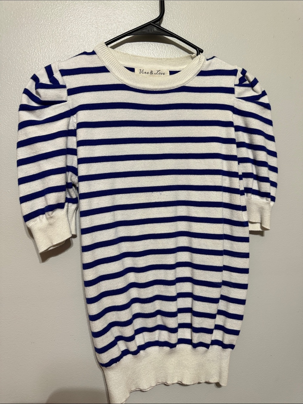 Vine & Love White and Navy Striped Puff Sleeve Tee